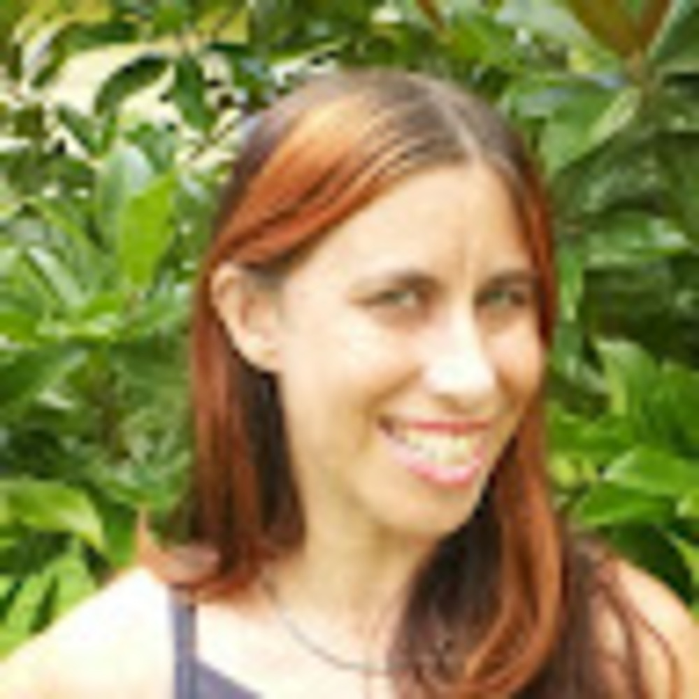 Meet your Posher, Lara